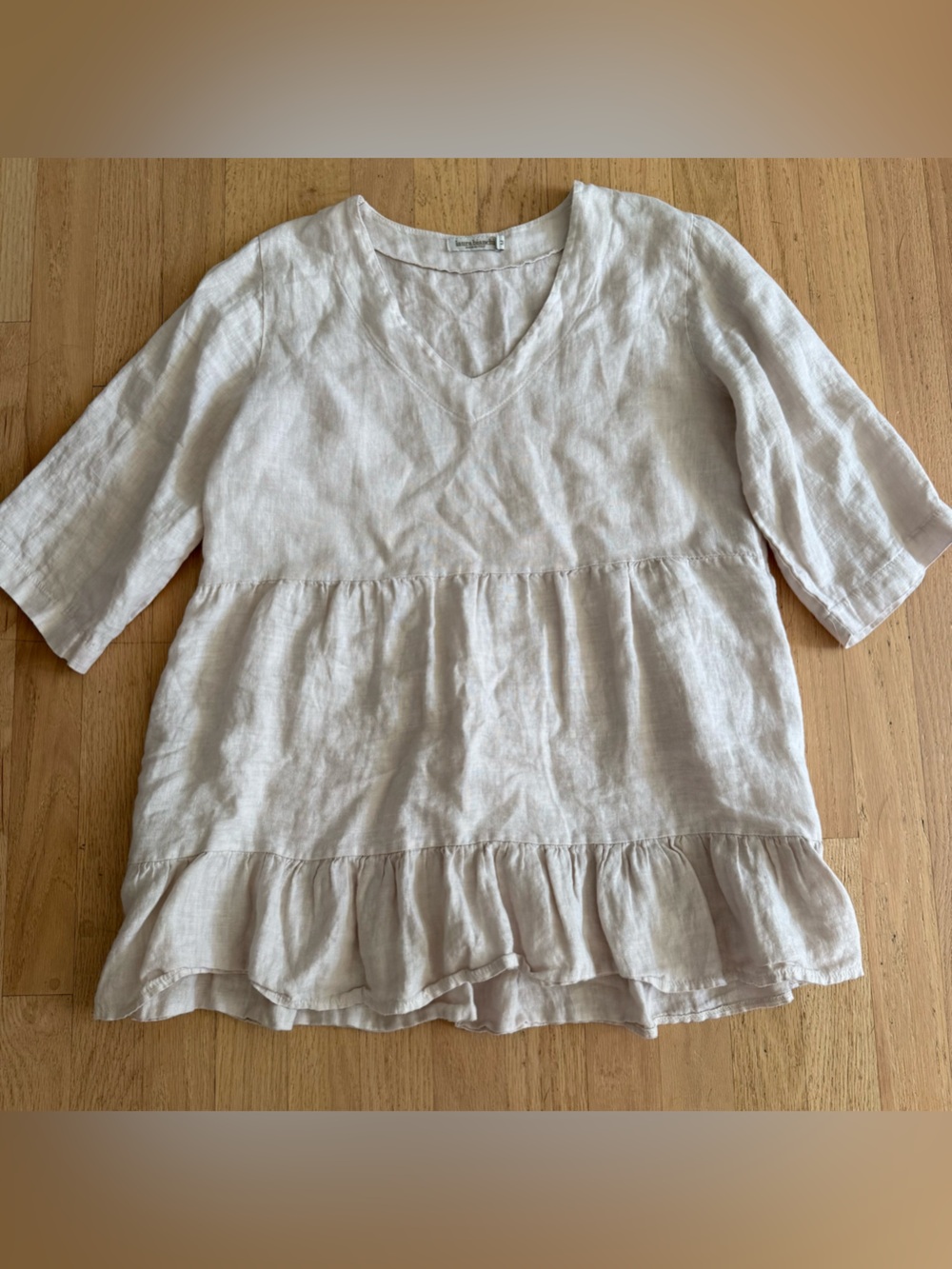 Laura Bianchi Medium Tan Tiered V Neck Linen Blouse